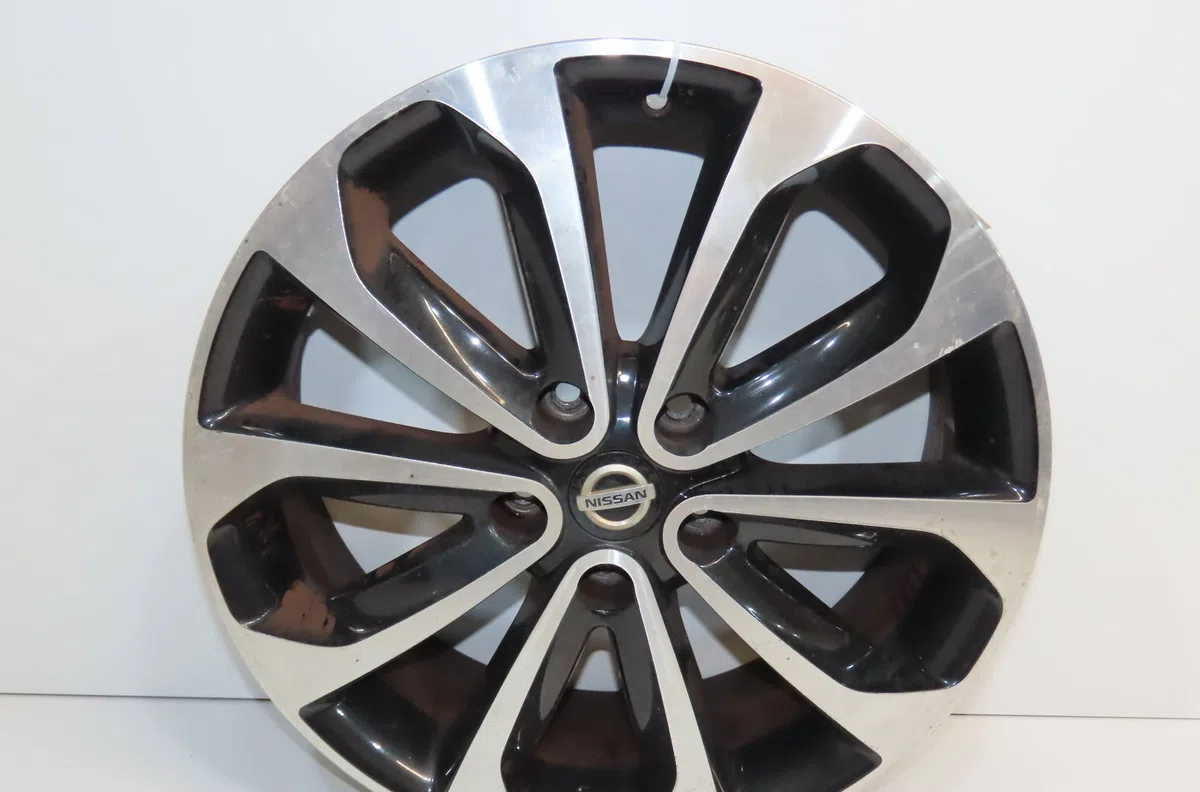 Jante aluminium Nissan QASHQAI - QASHQAI 2 I (J10, NJ10, JJ10E) 1.6 dci traction intégrale (2011-2013) occasion