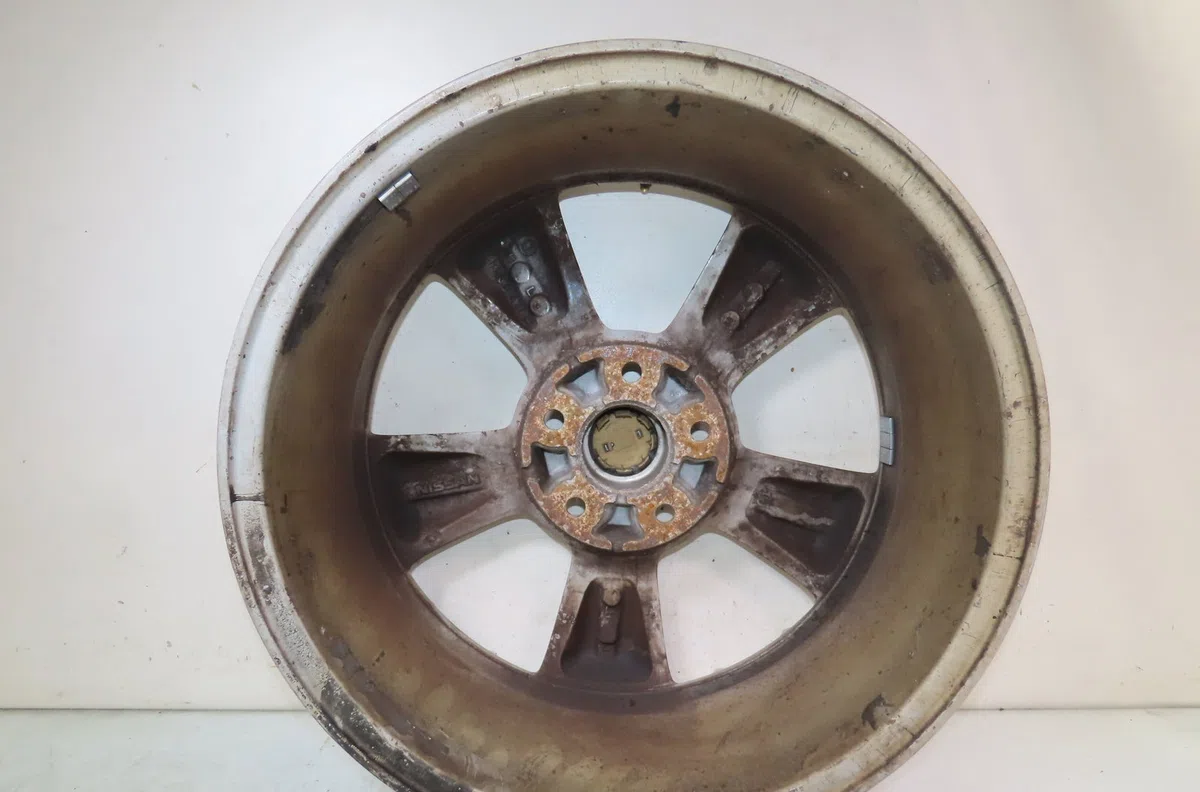 Jante aluminium Nissan QASHQAI - QASHQAI 2 I (J10, NJ10, JJ10E) 2.0 dci traction intégrale (2007-2013) 5 portes occasion