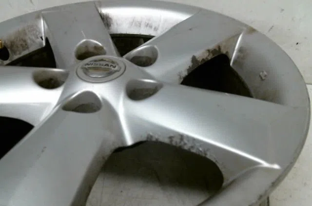 Jante aluminium Nissan QASHQAI - QASHQAI 2 I (J10, NJ10, JJ10E) 2.0 traction intégrale (2007-2013) occasion