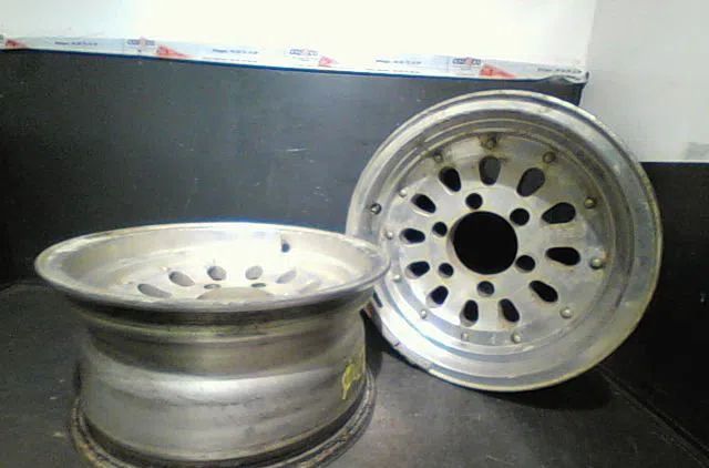 Jante aluminium Nissan TERRANO I (WD21) 2.7 td 4wd (1989-1996) occasion