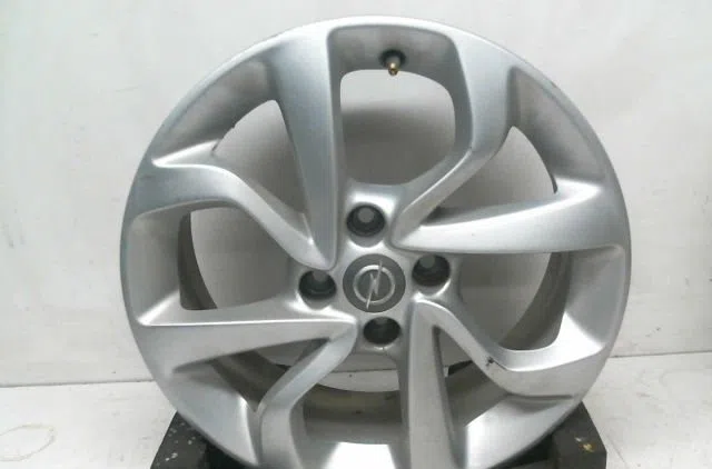 Jante aluminium Opel CORSA E (X15) 1.4 (08, 68) (2014) occasion