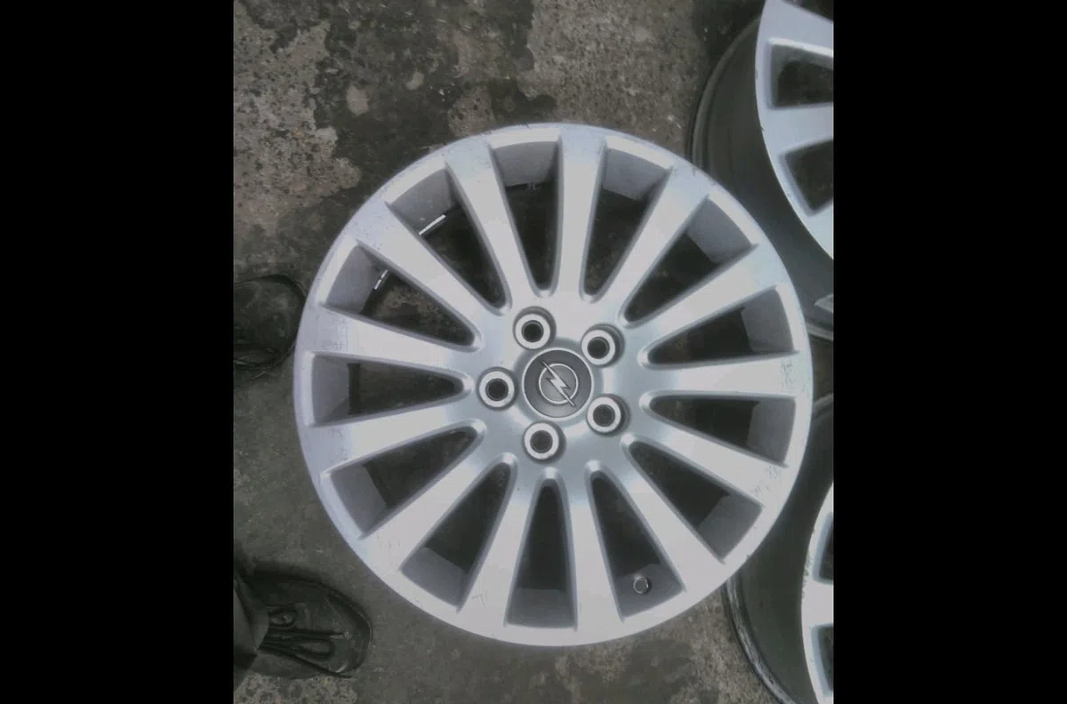 Jante aluminium Opel INSIGNIA A (G09) 2.0 cdti (68) (2008-2017) occasion