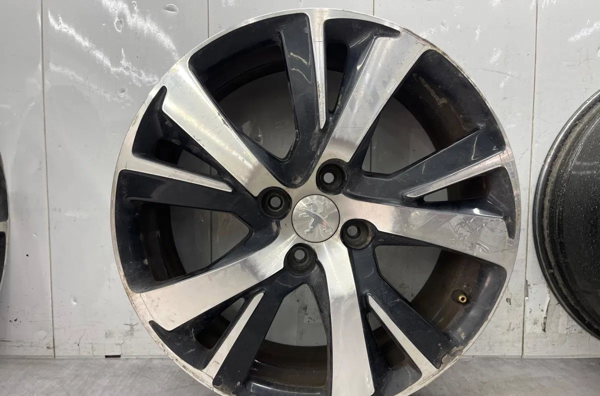 Jante aluminium PEUGEOT 2008 1 PHASE 1 occasion