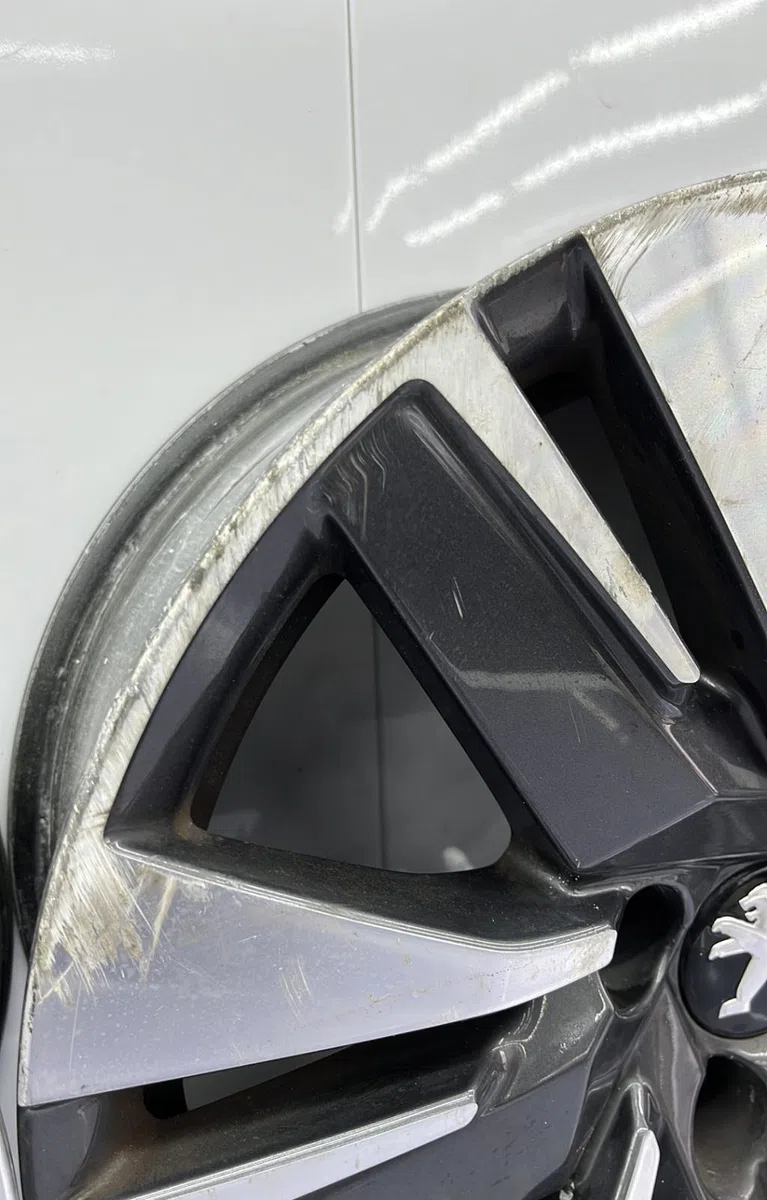 Jante aluminium PEUGEOT 2008 1 PHASE 1 occasion