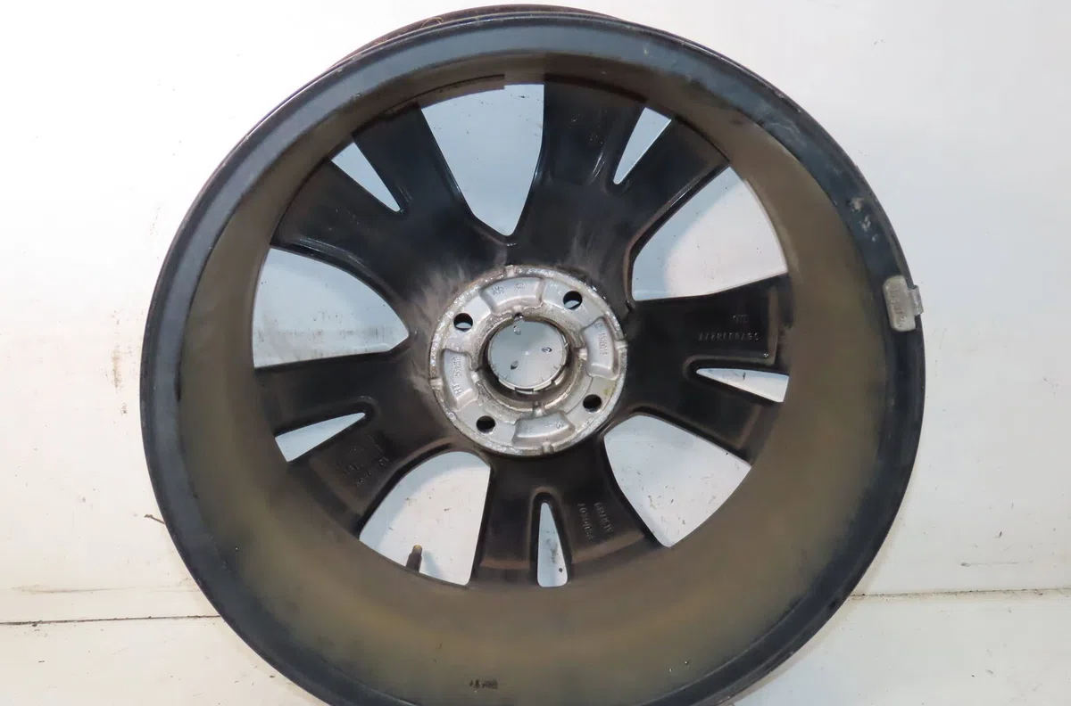 Jante aluminium Peugeot 2008 I (CU_) 1.6 bluehdi 120 (2014) 5 portes occasion