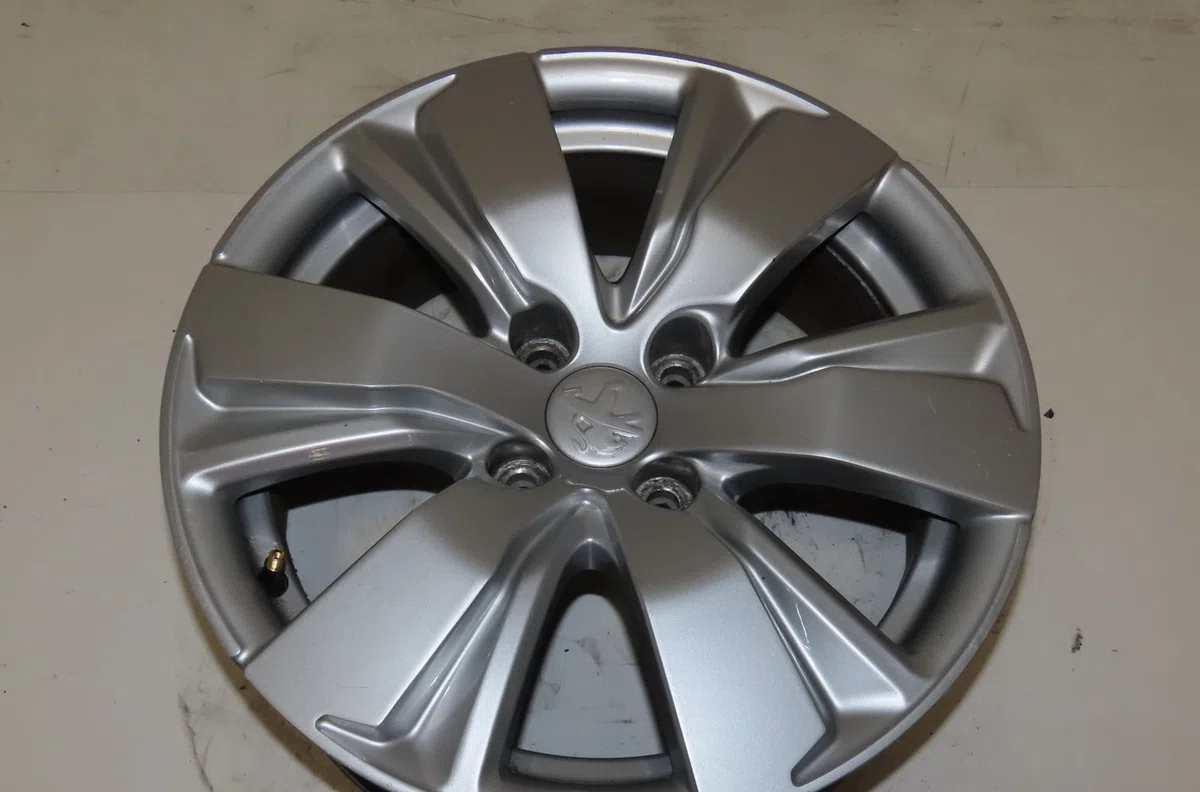 Jante aluminium Peugeot 2008 I (CU_) 1.6 vti (2013) occasion