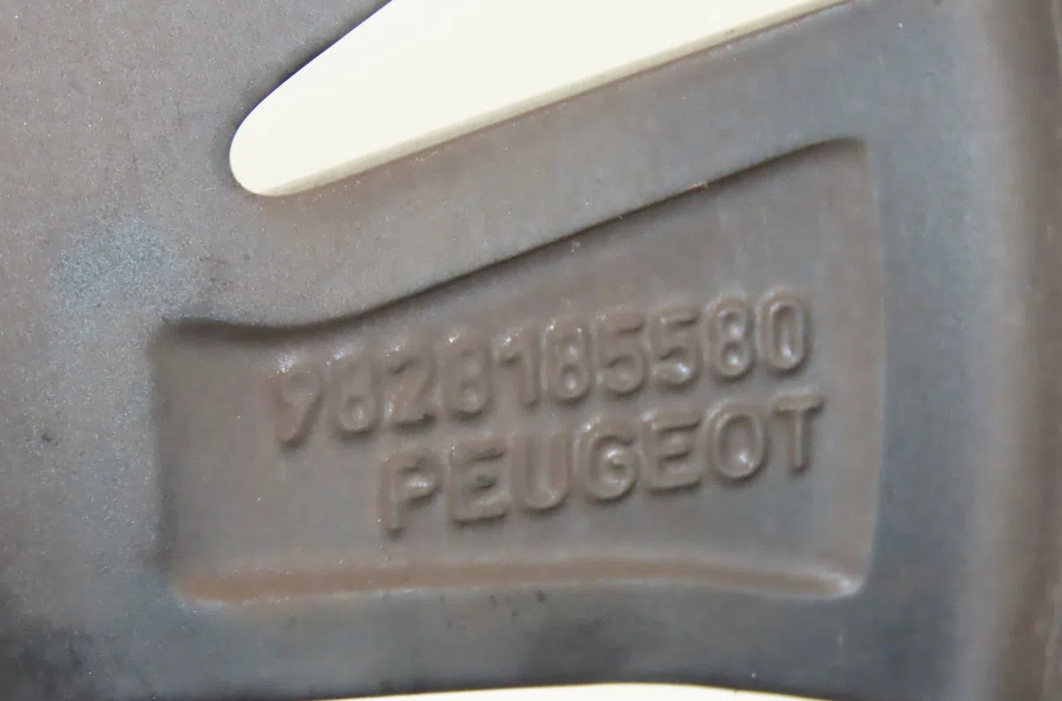 Jante aluminium Peugeot 2008 II (UD_, US_, UY_, UK_) 1.2 puretech 130 (2019) occasion