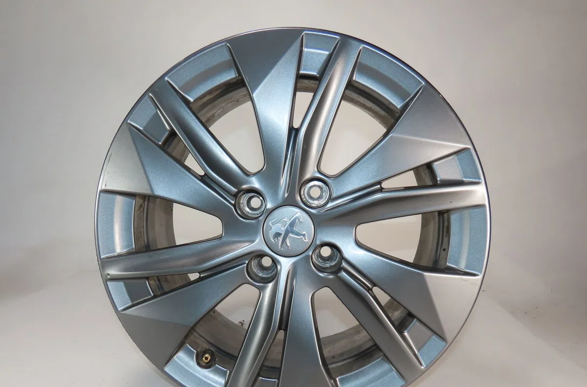 Jante aluminium Peugeot 2008 II (UD_, US_, UY_, UK_) 1.5 bluehdi 110 (udyhsk) (2021) occasion