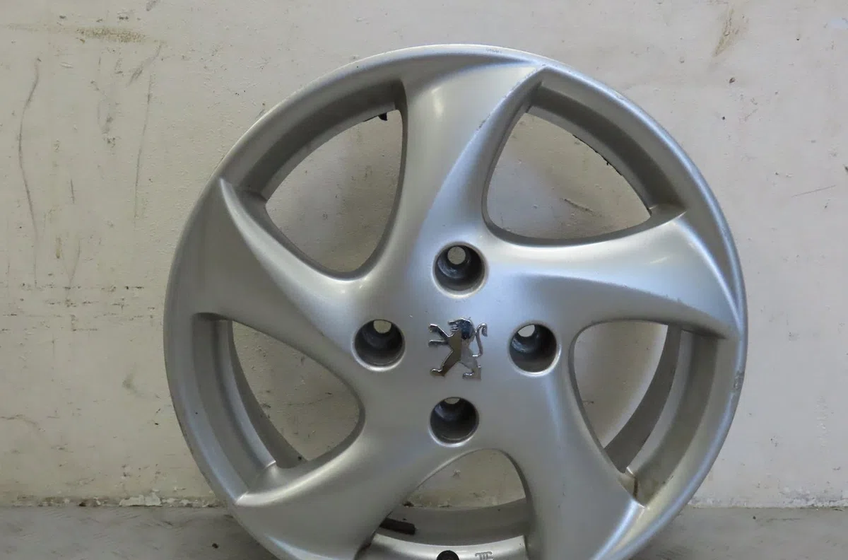 Jante aluminium Peugeot 206 SW (2E-K) 2.0 hdi (2002-2007) occasion