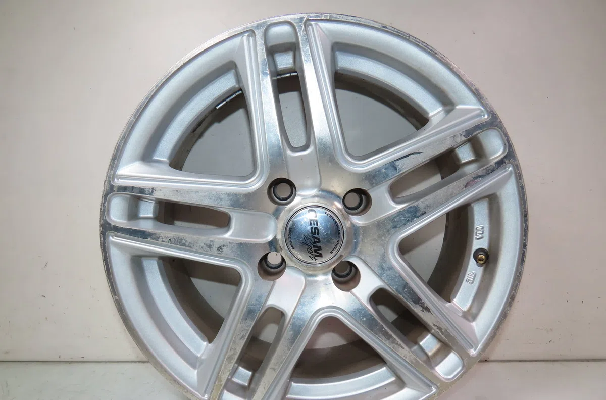 Jante aluminium Peugeot 207-207 (WA_, WC_) 1.4 hdi (2006-2015) 5 portes occasion