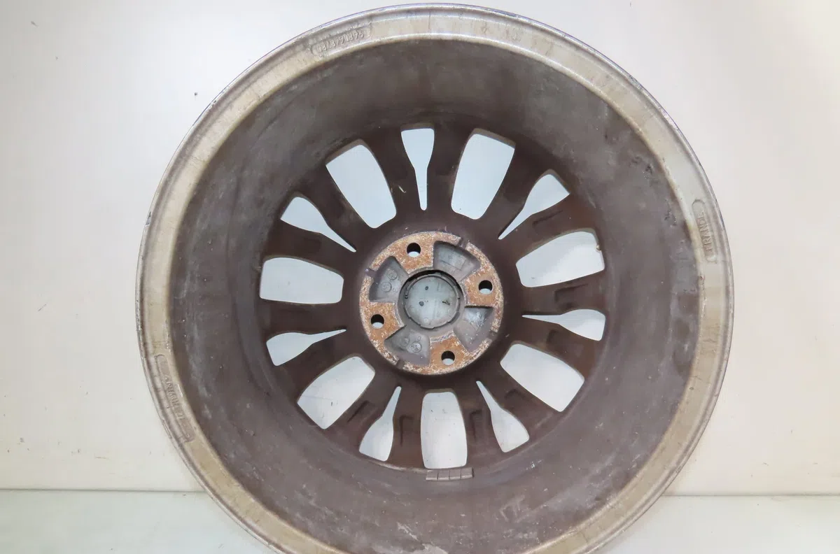 Jante aluminium Peugeot 207-207 (WA_, WC_) 1.6 hdi (2006-2013) 5 portes occasion
