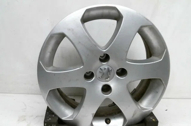 Jante aluminium Peugeot 207 SW (WK_) 1.6 hdi (2007-2012) 5 portes occasion