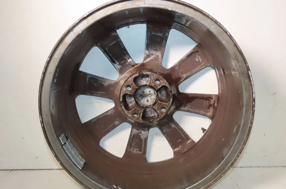 Jante aluminium Peugeot 208 I (CA_, CC_) 1.6 hdi (2012) 5 portes occasion