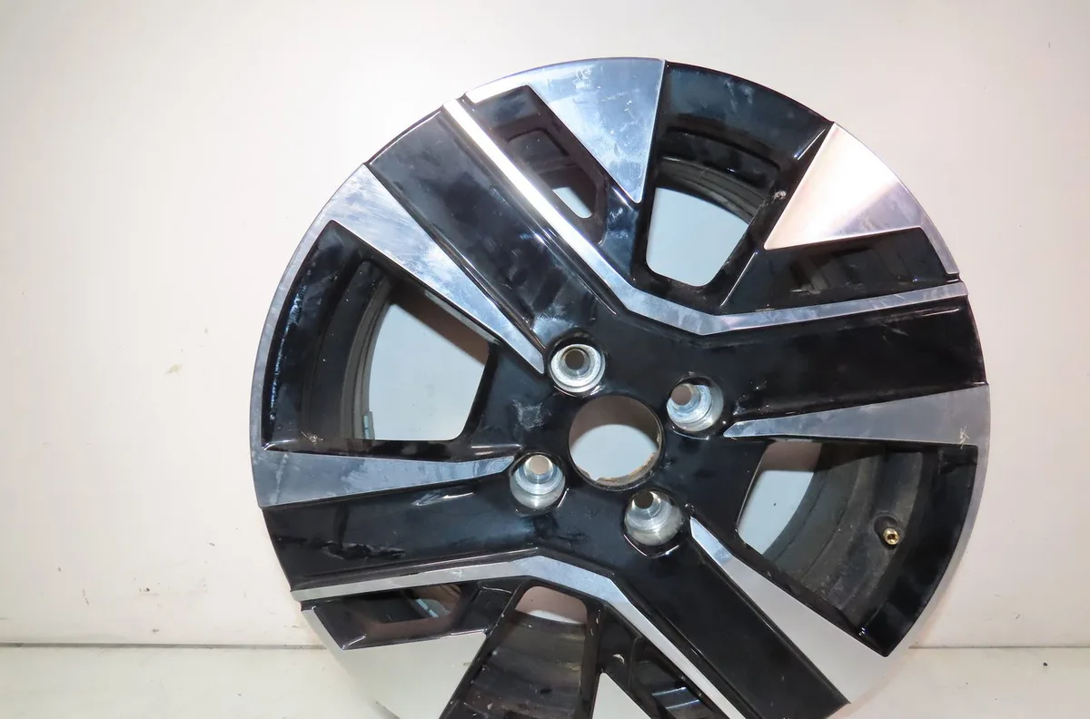 Jante aluminium Peugeot 208 II (UB_, UP_, UW_, UJ_) E-208 (2019) occasion