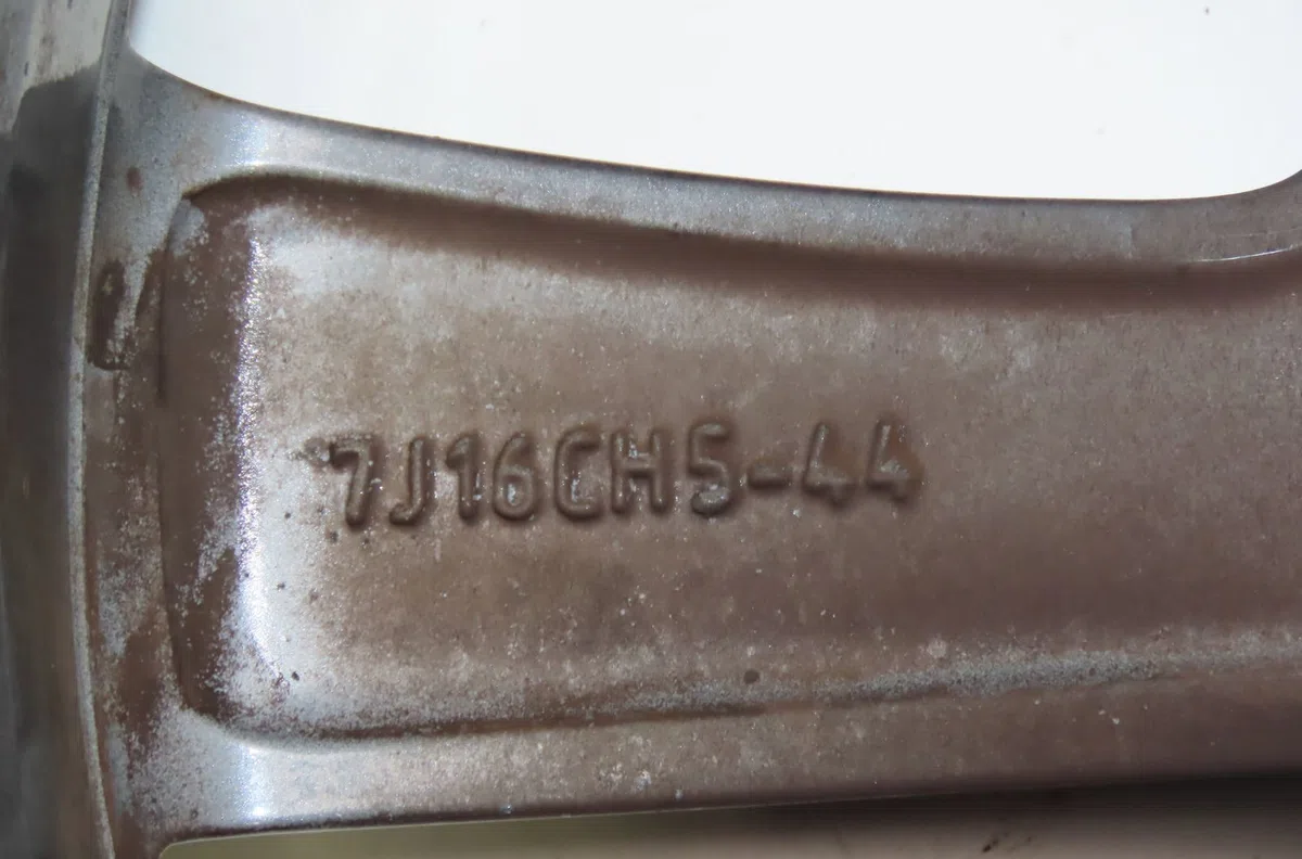 Jante aluminium Peugeot 308 II (LB_, LP_, LW_, LH_, L3_) 1.2 thp 110 (2013-2021) occasion