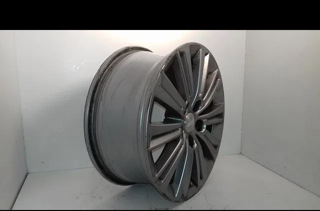 Jante aluminium Peugeot 308 II (LB_, LP_, LW_, LH_, L3_) 1.2 thp 130 (2013-2021) occasion