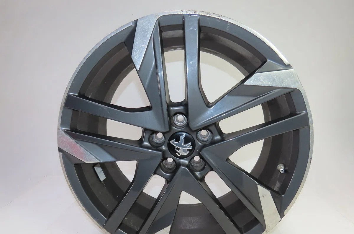 Jante aluminium Peugeot 308 II (LB_, LP_, LW_, LH_, L3_) 1.6 gti (l35gnh) (2015-2021) occasion