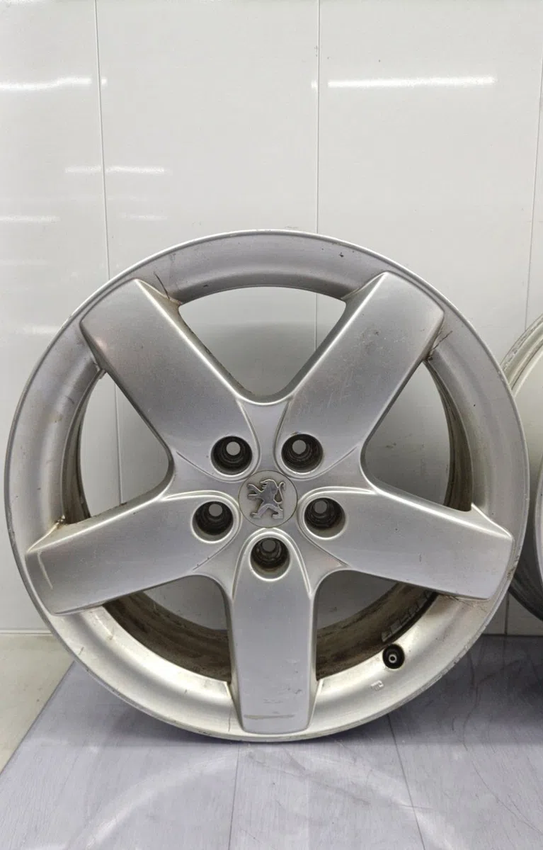 Jante aluminium PEUGEOT 407 PHASE 1 BREAK occasion