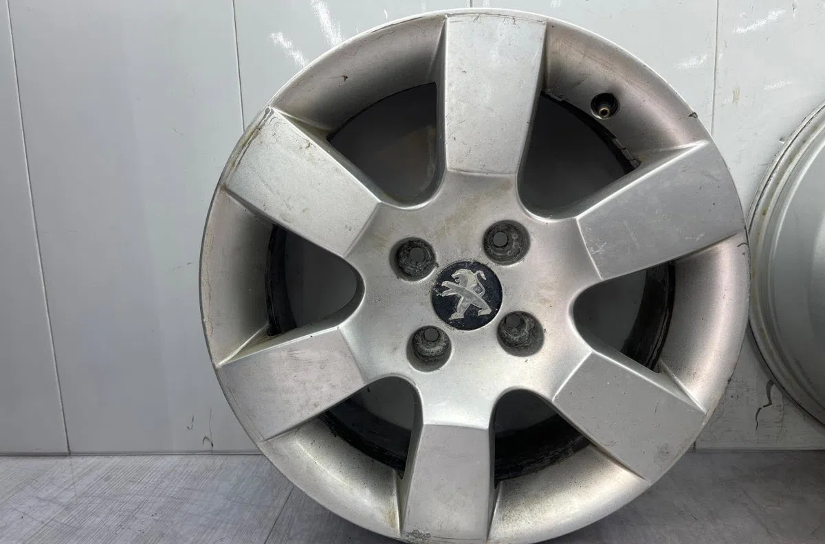 Jante aluminium PEUGEOT 5008 1 PHASE 2 occasion