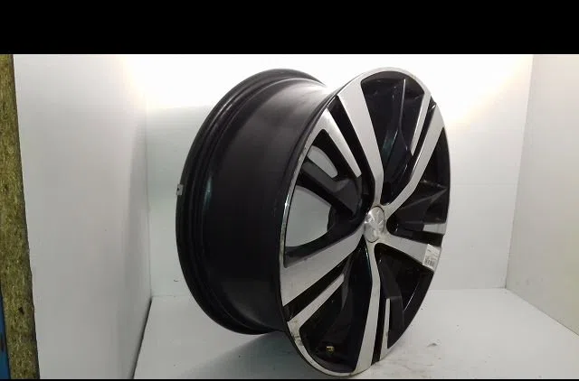 Jante aluminium Peugeot 5008 II (MC_, MJ_, MR_, M4_) 1.5 bluehdi 130 (mcyhzj, mcyhzr, mcyhzx) (2018) occasion