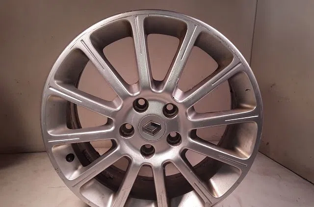 Jante aluminium Renault CLIO III (BR0-1, CR0-1) 2.0 16v sport (cr0n, cr1p) (2006-2012) occasion