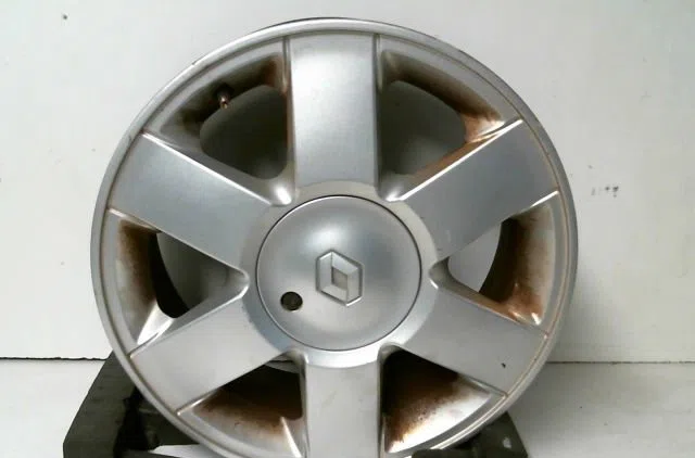Jante aluminium Renault LAGUNA I (B56_, 556_) 2.2 dt (b569) (1996-2001) 5 portes occasion