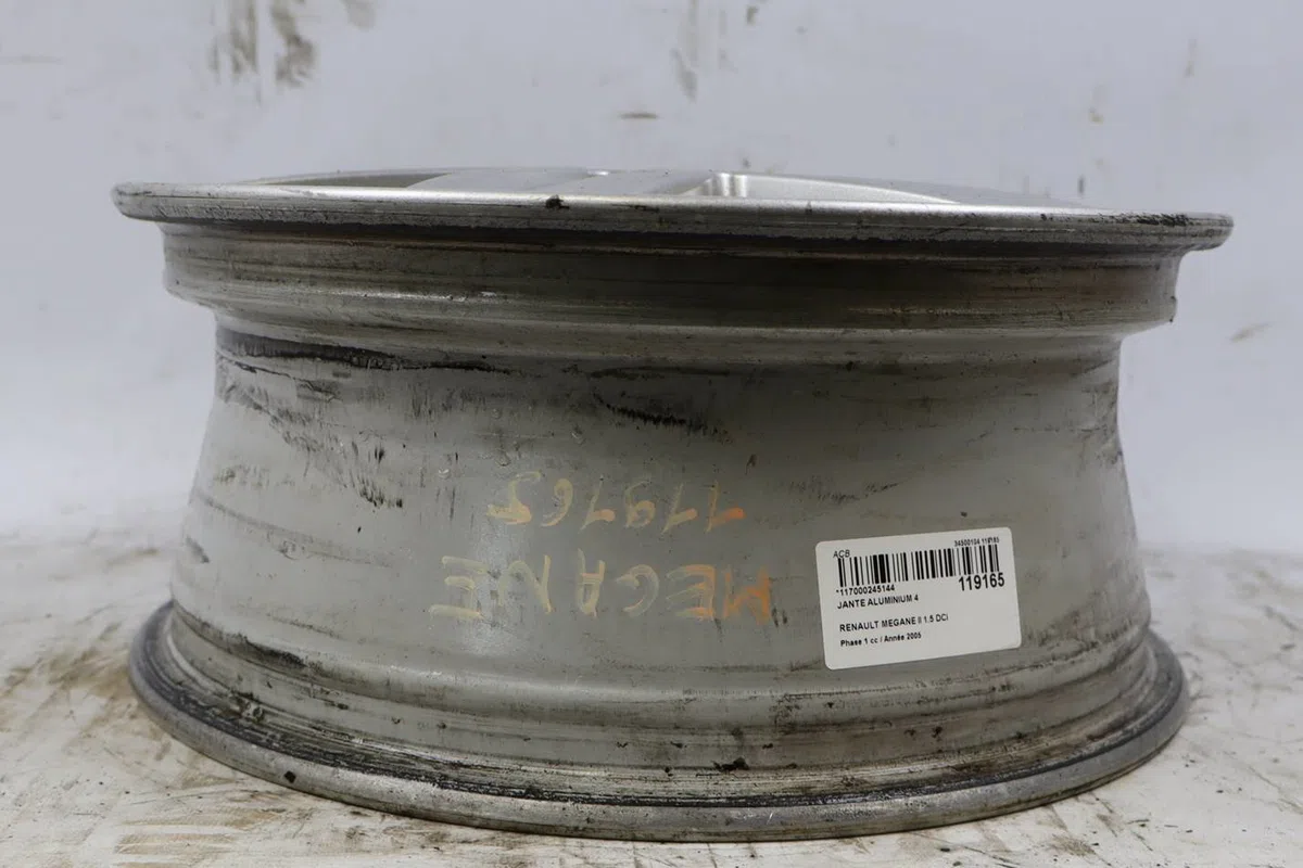 Jante aluminium Renault MEGANE II A trois volumes (LM0-1_) 1.5 dci (lm02, lm13, lm2a) (2004-2010) occasion
