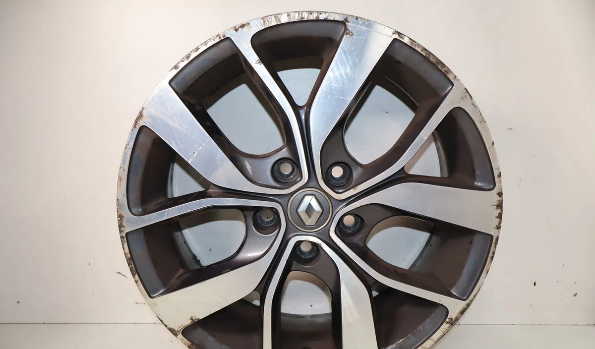 Jante aluminium Renault MEGANE IV 3-5 portes (B9A-M-N_) 1.6 dci 130 (b9a4) (2015) occasion