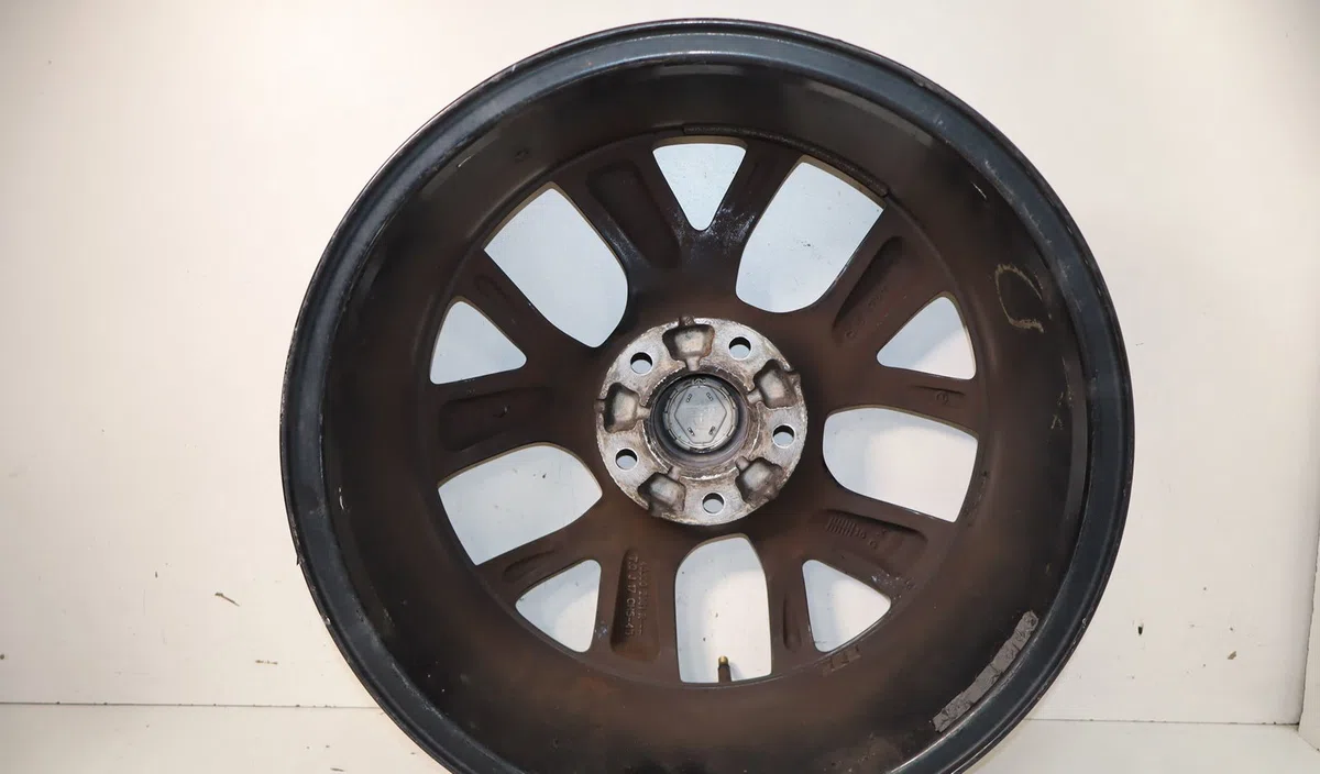 Jante aluminium Renault MEGANE IV 3-5 portes (B9A-M-N_) 1.6 dci 130 (b9a4) (2015) occasion