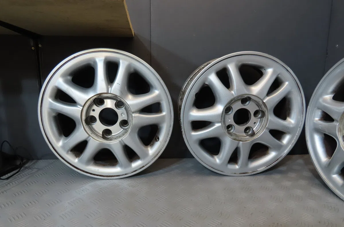 Jante aluminium Renault SAFRANE II (B54_) 2.2 dt (b54g) (1996-2000) 5 portes occasion