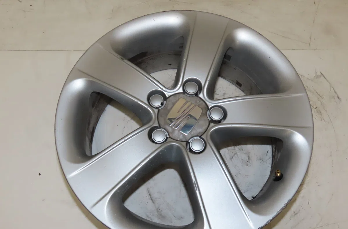 Jante aluminium Seat ALTEA (5P1) 1.9 tdi (2004) 5 portes occasion