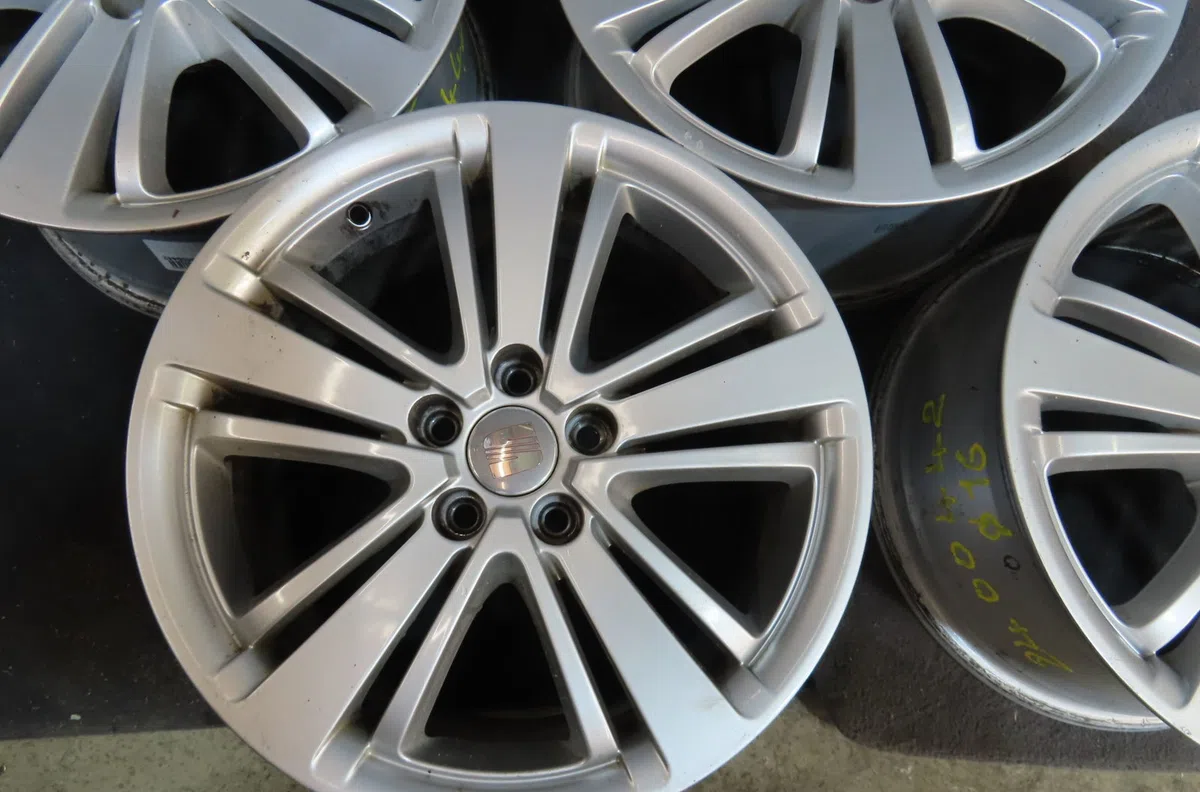 Jante aluminium Seat IBIZA IV (6J5, 6P1) 1.4 (2008-2015) occasion