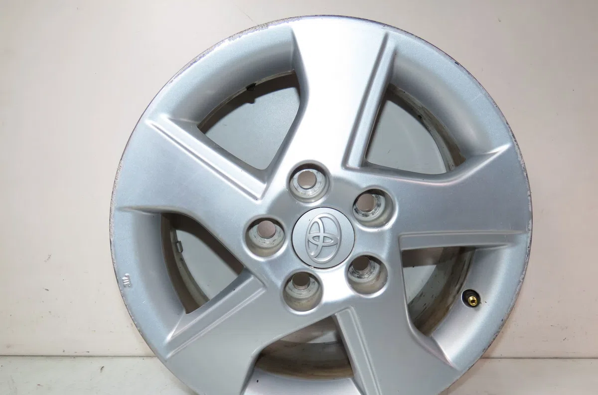 Jante aluminium Toyota AURIS (_E15_) 1.8 hybrid (zwe150_) (2010-2012) occasion