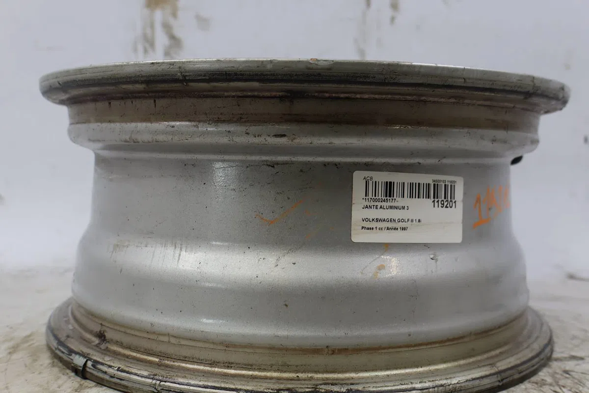 Jante aluminium Volkswagen GOLF III (1H1) 1.8 (1991-1997) 5 portes occasion