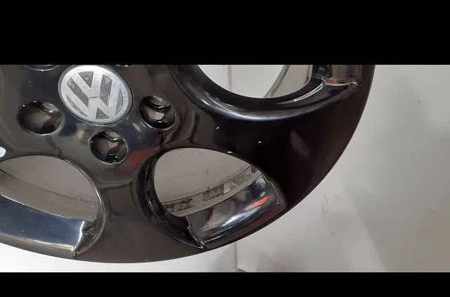 Jante aluminium VOLKSWAGEN GOLF V occasion