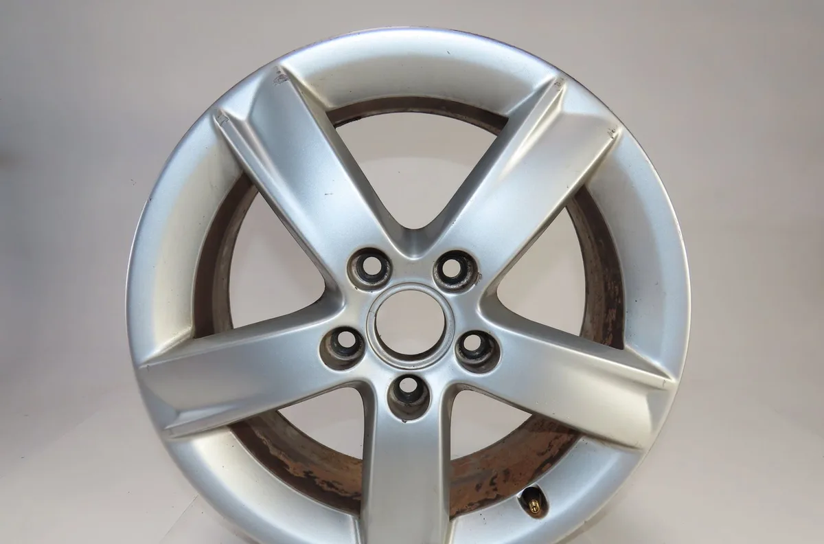 Jante aluminium Volkswagen GOLF VI (5K1) 1.6 tdi (2009-2012) 5 portes occasion