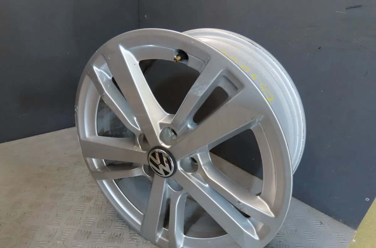 Jante aluminium Volkswagen GOLF VI (5K1) 2.0 tdi (2008-2013) 5 portes occasion