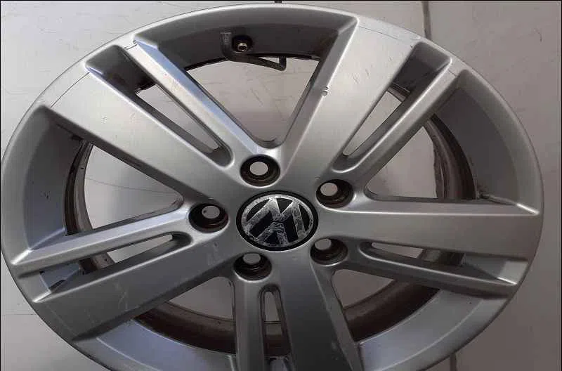 Jante aluminium VOLKSWAGEN GOLF VI occasion