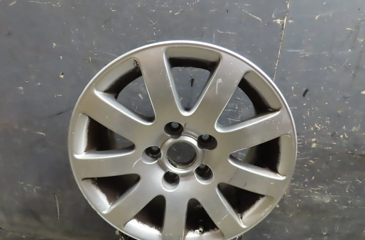 Jante aluminium VOLKSWAGEN PASSAT 2002 occasion