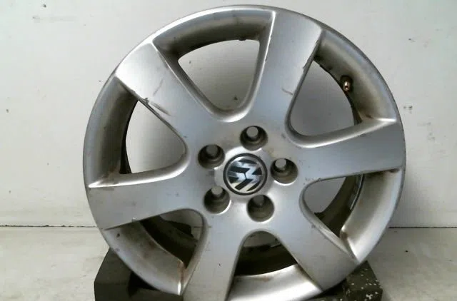 Jante aluminium Volkswagen POLO (9N_, 9A_) 1.4 tdi (2001-2005) 3 portes occasion