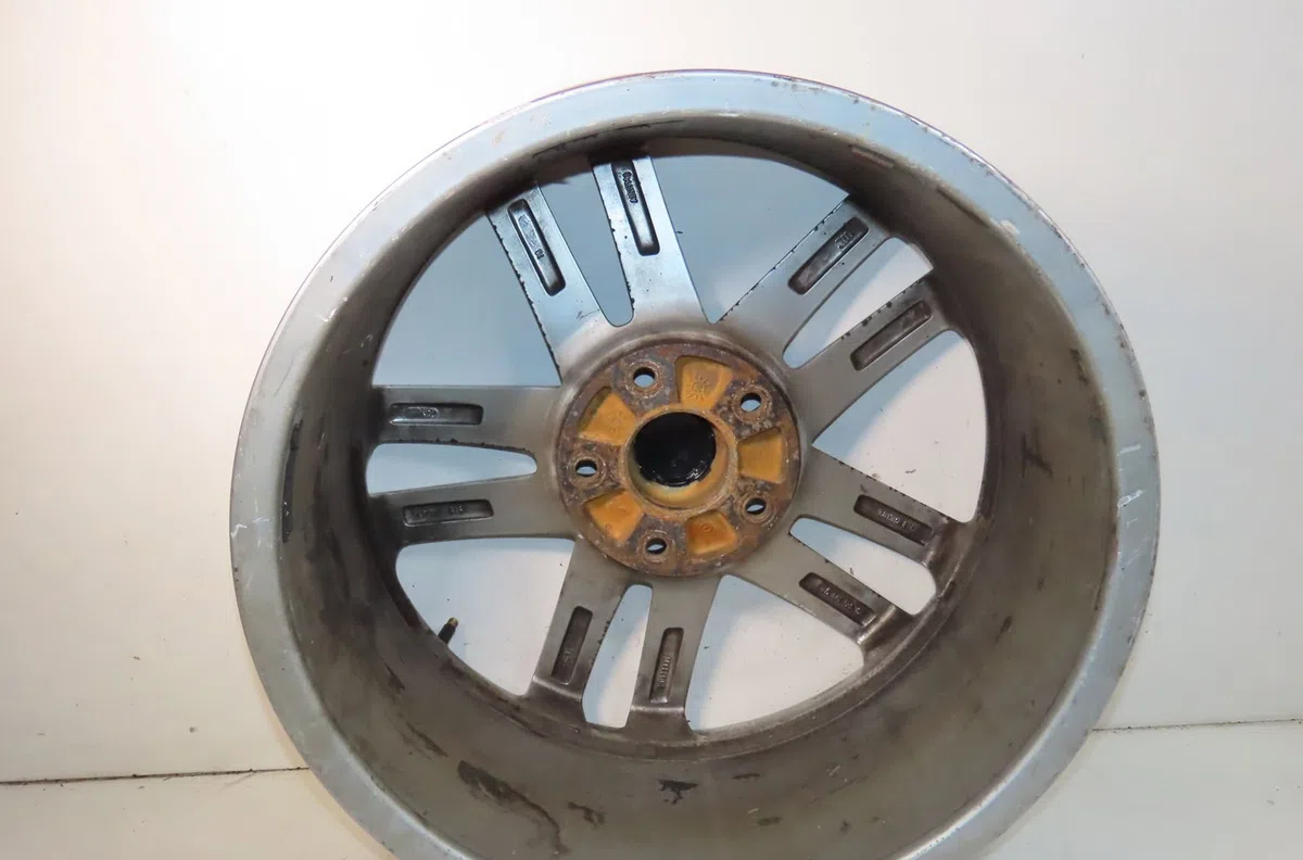 Jante aluminium Volkswagen TOUAREG (7LA, 7L6, 7L7) 3.0 v6 tdi (2004-2010) occasion
