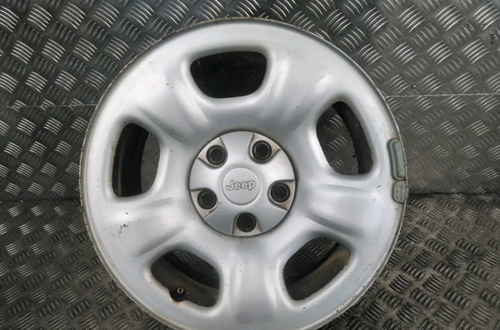 Jante tole Jeep CHEROKEE (KJ) 2.8 crd 4x4 (2004-2008) occasion