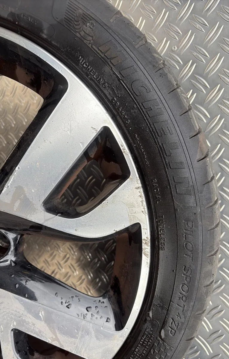 Jante tole Nissan JUKE (F15) 1.6 (2010) 5 portes occasion