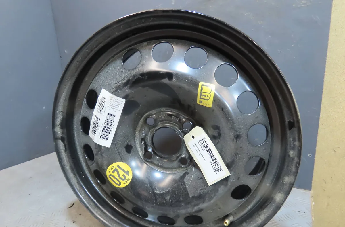 Jante tole Opel CORSA E (X15) 1.4 turbo (08, 68) (2014-2019) occasion