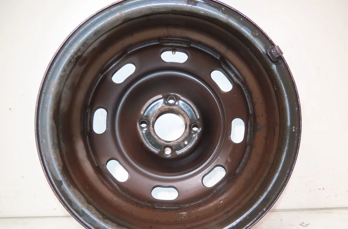 Jante tole Peugeot 206 3-5 portes (2A-C) 2.0 hdi 90 (1999-2009) 5 portes occasion