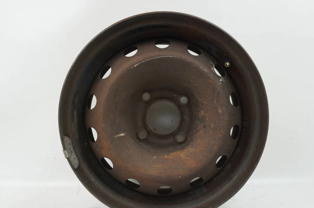 Jante tole Peugeot 306 3-5 portes (7A, 7C, N3, N5) 1.9 d (1994-2001) occasion