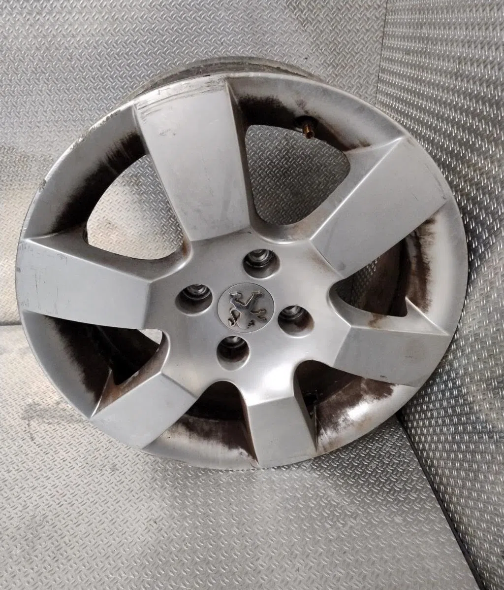 Jante tole Peugeot 5008 (0U_, 0E_) 2.0 hdi 150 - bluehdi 150 (2009-2017) 5 portes occasion