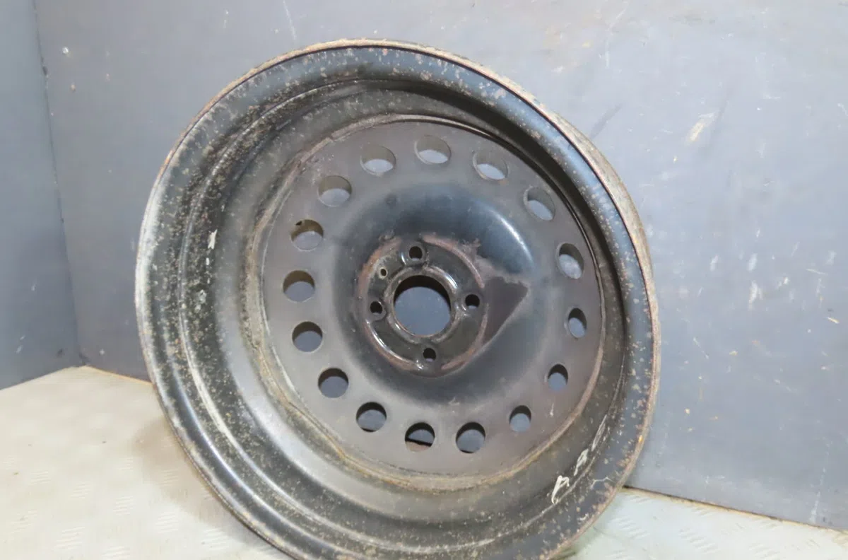 Jante tole Renault CLIO III (BR0-1, CR0-1) 1.5 dci (br17, cr17) (2005-2012) 5 portes occasion