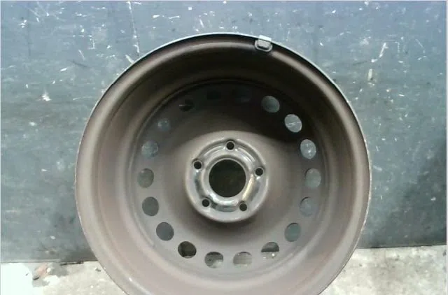Jante tole Renault MEGANE III Grandtour (KZ0-1) 1.5 dci (kz09, kz0d, kz1g, kz29, kz14, kz1w, kz10, kz1f,... (2009) 5 por