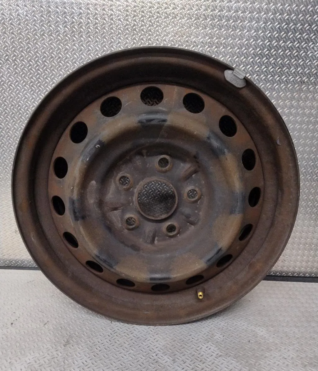 Jante tole Toyota AURIS (_E15_) 1.4 d-4d (nde150_) (2007-2012) 3 portes occasion